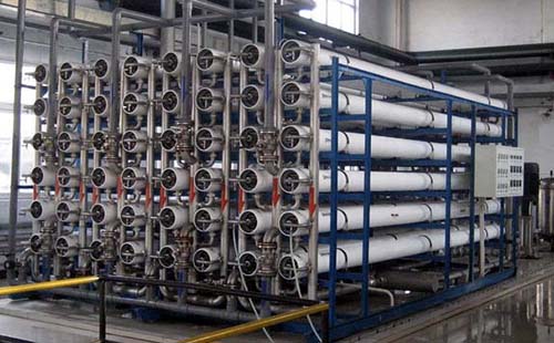 反滲透設(shè)備主要是有什么構(gòu)成的 反滲透設(shè)備主要是有什么構(gòu)成的