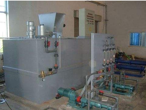 全自動加藥裝置設(shè)備以及溶藥裝置的說明 全自動加藥裝置設(shè)備以及溶藥裝置的說明