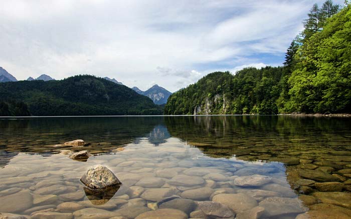 產(chǎn)品服務(wù)創(chuàng)造美好環(huán)境打造項(xiàng)目精品 產(chǎn)品服務(wù)創(chuàng)造美好環(huán)境打造項(xiàng)目精品